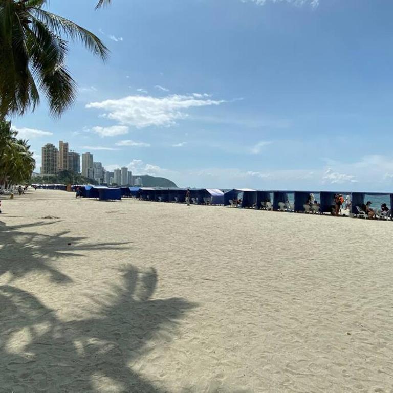 Lujoso, frente a la playa, con terraza y vista al mar . - Apartamento de 3 dormitorios - 34