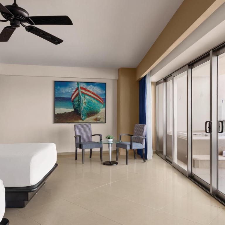 Seadust Cancun Beach Resort - All Inclusive - Ocean Front Suite Two Double Beds - Adults Only - 3