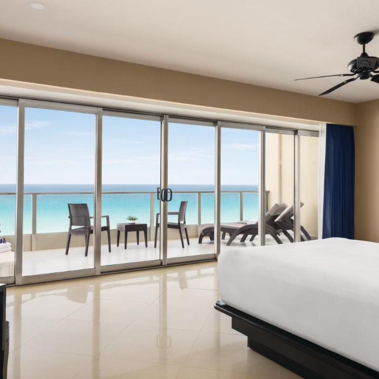 Seadust Cancun Beach Resort - All Inclusive - Ocean Front Suite Two Double Beds - Adults Only - 1