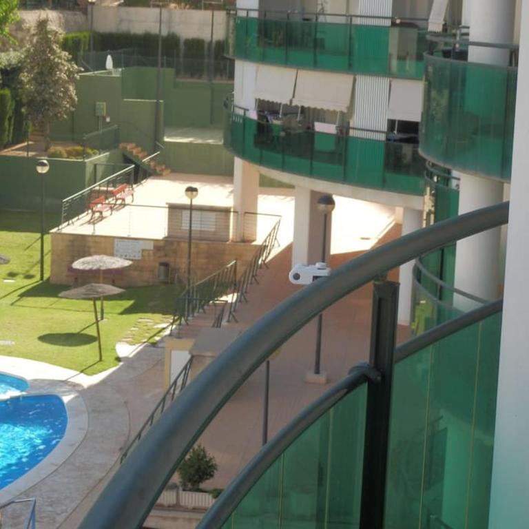 Precioso apartamento en complejo residencial con piscina,barbacoa y pista de padel. - Apartamento de 2 dormitorios - 7