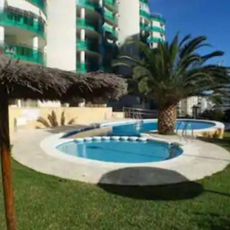 Precioso apartamento en complejo residencial con piscina,barbacoa y pista de padel. - Apartamento de 2 dormitorios - 24