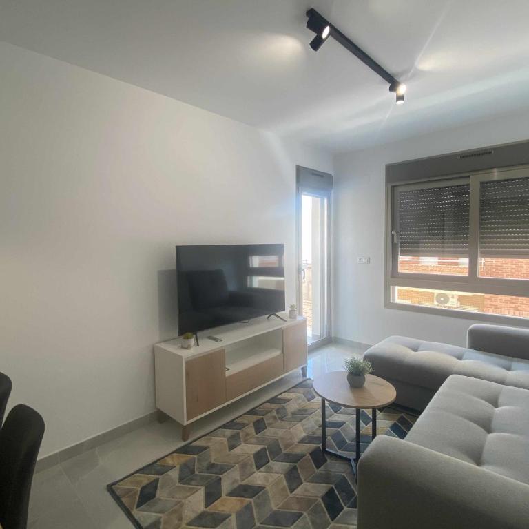 Moderno apartamento a 200m de la playa - Apartamento de 2 dormitorios - 4