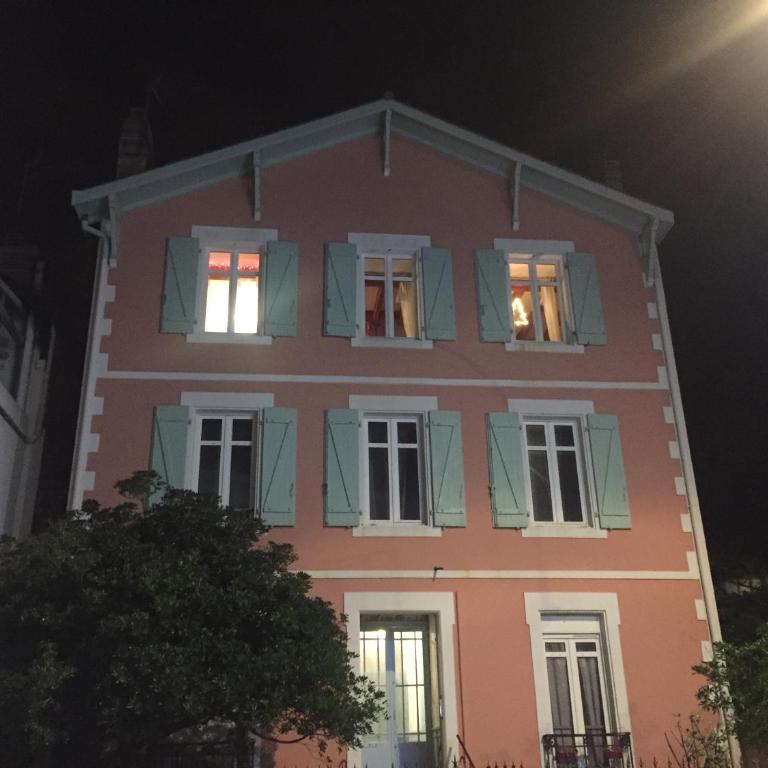 Appartement côte des basques - Two-Bedroom Apartment - 24