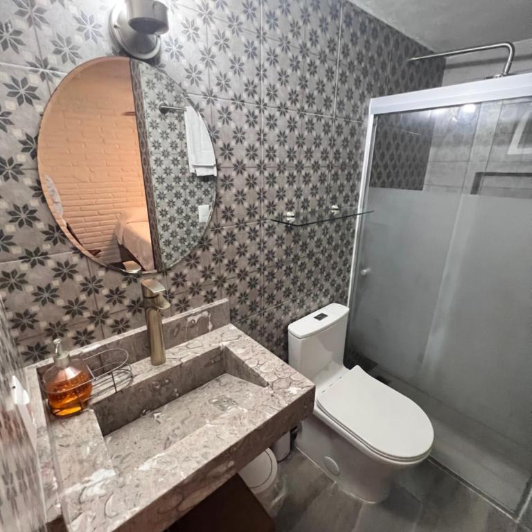 Hosteleria Casa Margarita - Standard King Room - 3