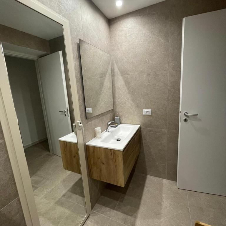 Casa vacanze Soraja - Two-Bedroom House - 4