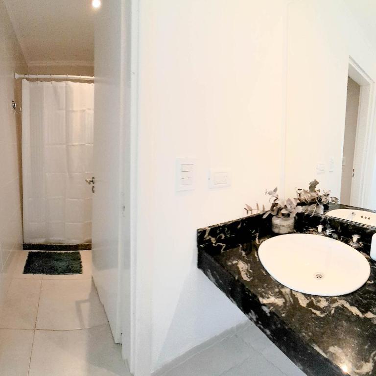 Sierras de Tandil Departamentos - Apartamento con balcón y garaje - 22