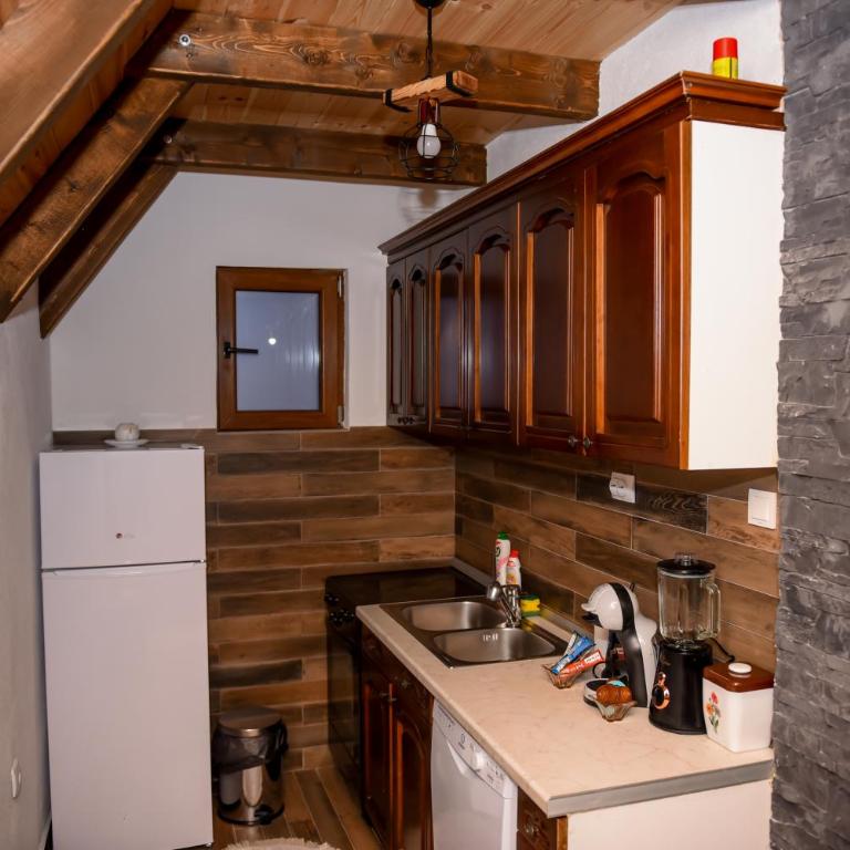 Highlander guesthouse - Two-Bedroom House - 31