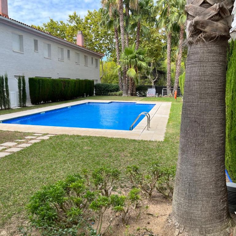 Amplio Apartamento con acceso directo a piscina - Apartamento de 3 dormitorios - 3