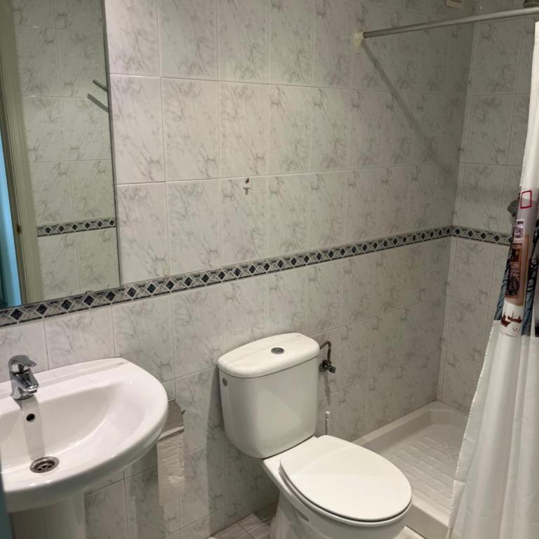 Amplio Apartamento con acceso directo a piscina - Apartamento de 3 dormitorios - 24