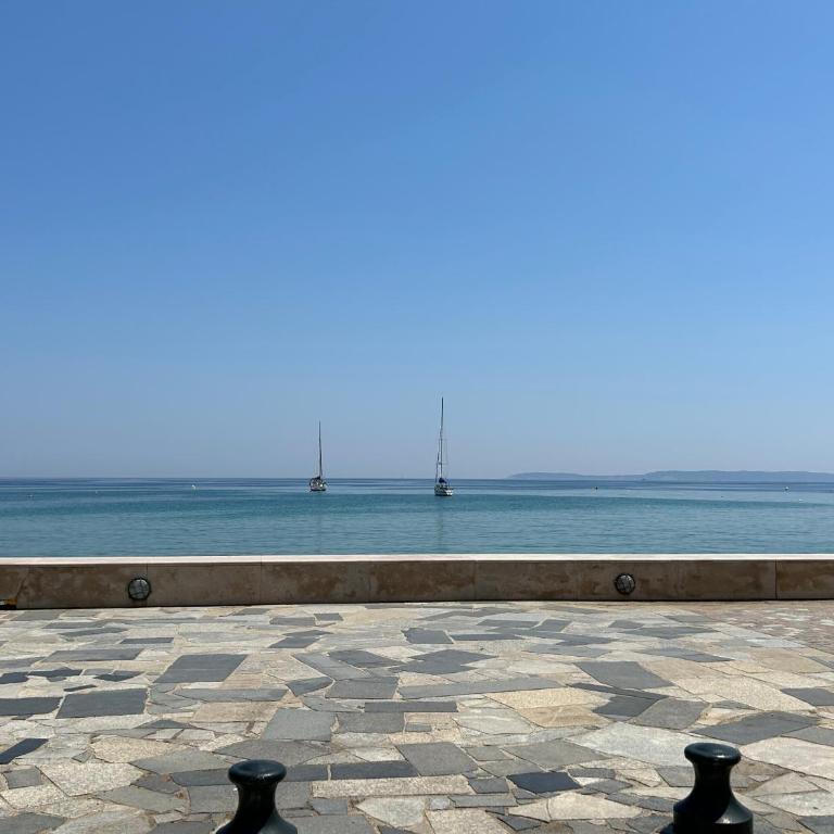 Premium Sea Front Apartment - Appartement 3 Chambres - 54