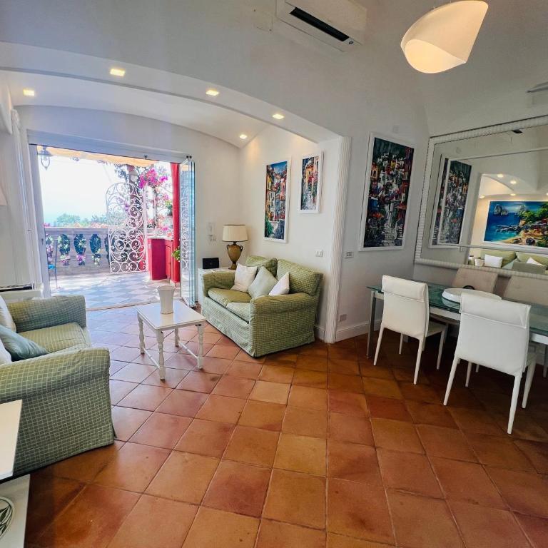 LUXURY HOUSE "VILLA POMPEIANA" Via CAMERELLE CON TERRAZZA VISTA MARE - Appartamento con 2 Camere da Letto e Vista Mare - 22