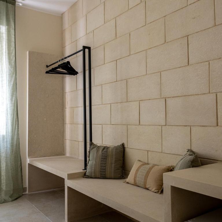 Oronti Accommodations - Camera King Superior - 18