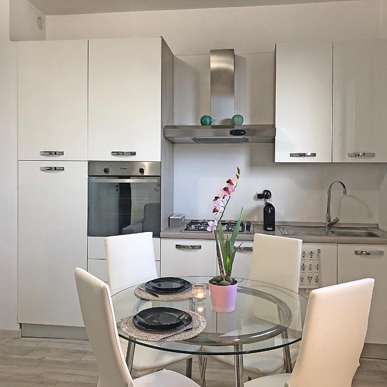 FamilyBO Apartments Bologna Delight - front station - Apartamento Deluxe - 3