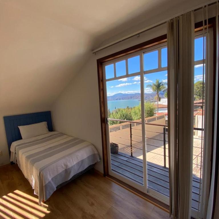 Cabañas Tr'eje - Family Room with Lake View - 21