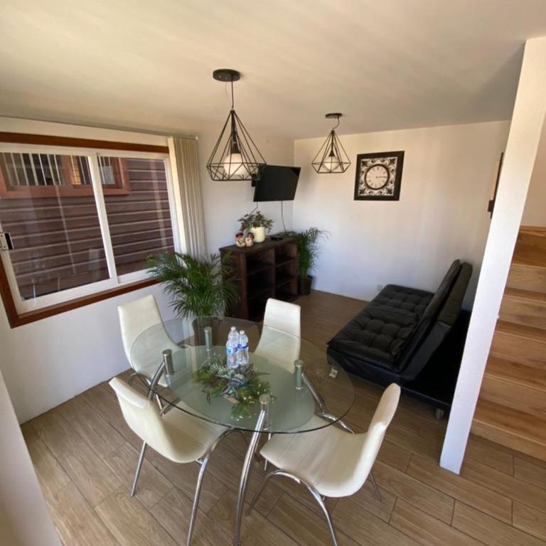 Cabañas Tr'eje - Family Room with Lake View - 15