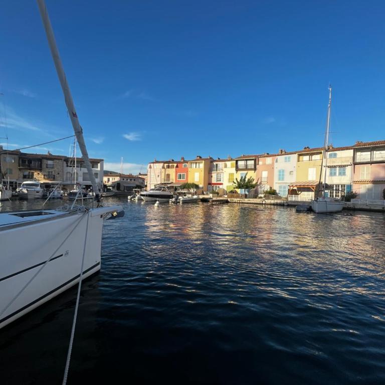 Bel Appartement au coeur de la Marina Port Cogolin - Apartment mit 2 Schlafzimmern - 5