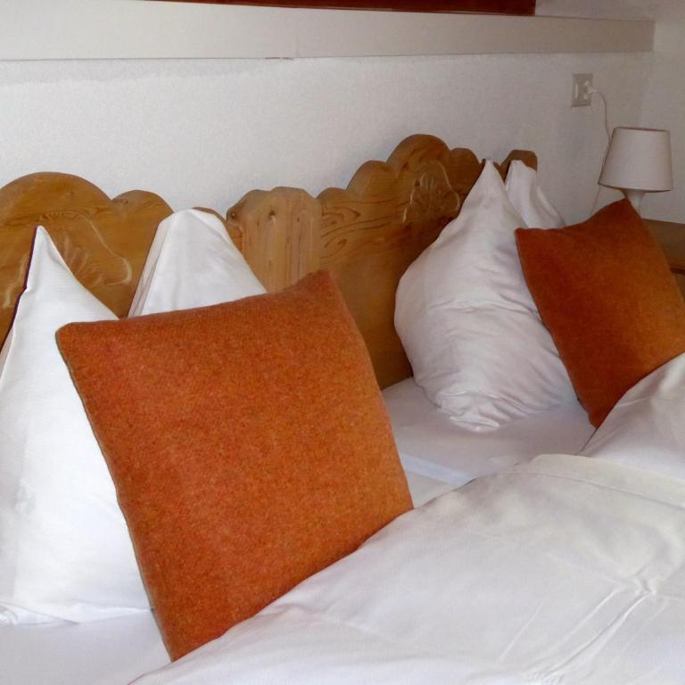 Hotel Roseg-Gletscher - Doppelzimmer mit Gemeinschaftsbad - 3