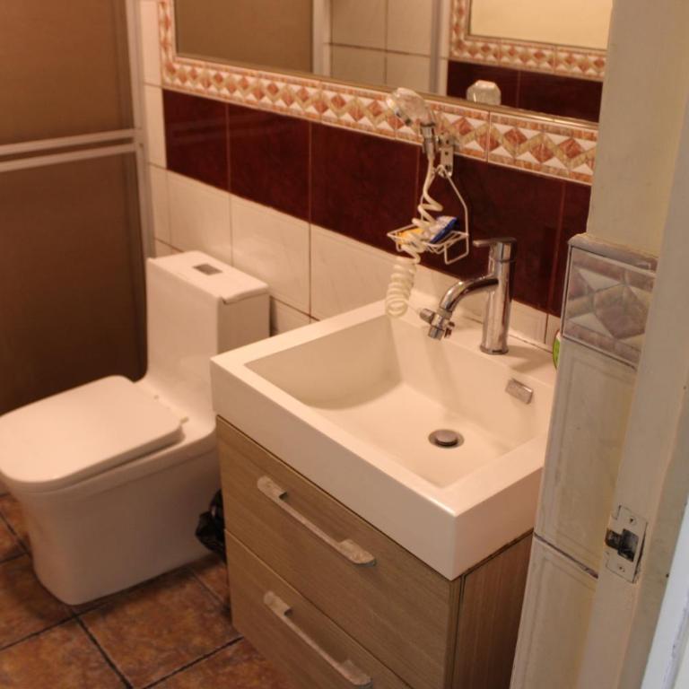 Hospedaje San Isidro 402 - Standard Family Room - 7