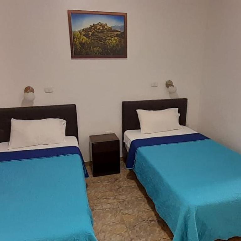 Hotel Las Dalias - Habitación Doble Estándar - 2 camas - 3