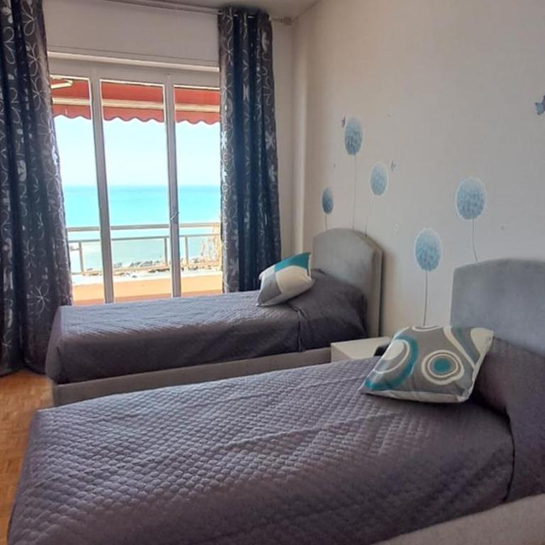 Casa Anna appartamento fronte mare Ventimiglia - Appartamento con 2 Camere da Letto - 18
