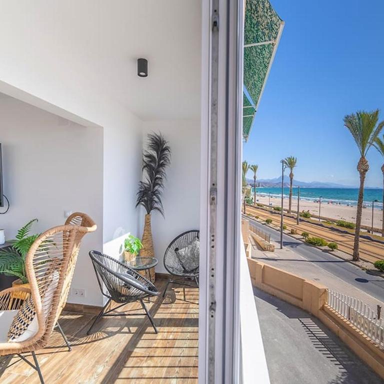 Costa Blanca Holiday Rental La Cenia I - Apartamento con vistas al mar - 4