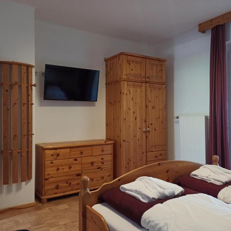 Appartementhaus Fink - Apartment mit Balkon und Whirlpool-Badewanne - 16