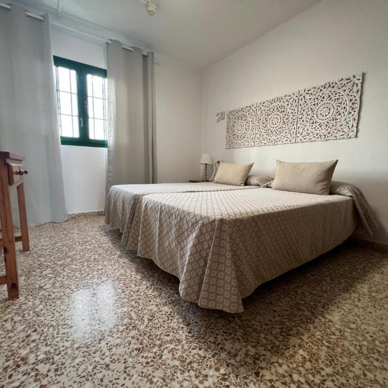 Apartamentos Acuario Sol - One-Bedroom Apartment with Pool View or Partial Pool View - 14