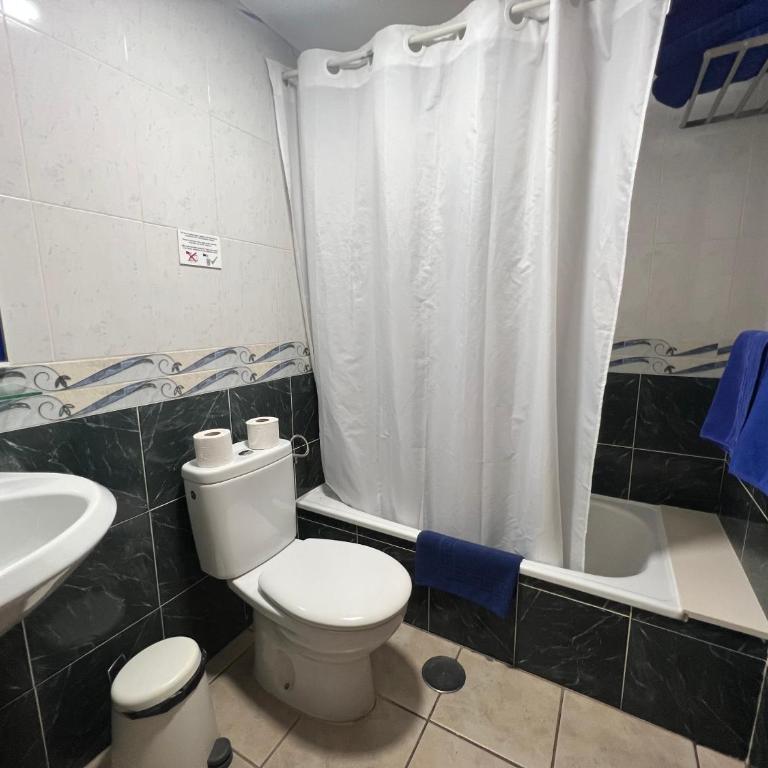 Apartamentos Acuario Sol - One-Bedroom Apartment with Pool View or Partial Pool View - 27