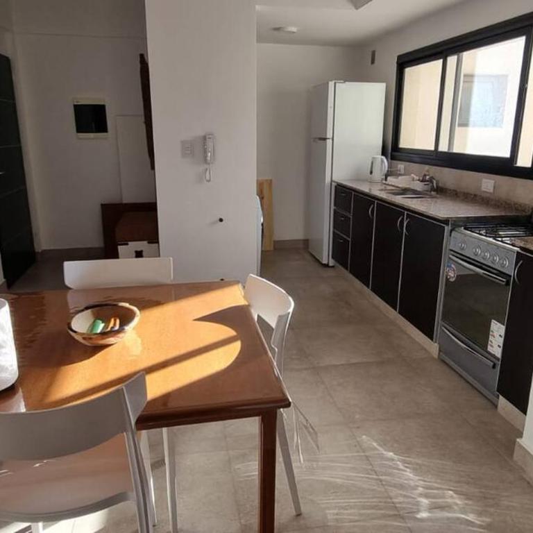 Luminoso, amplio y bien ubicado! - Apartamento de 1 dormitorio - 6