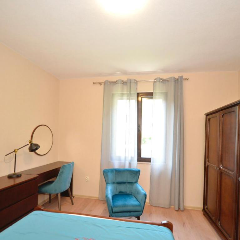 Fjordfront Aerie - Three-Bedroom Apartment - 15