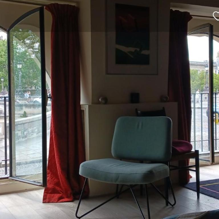 Emily in Paris - Appartamento con 1 Camera da Letto - 25
