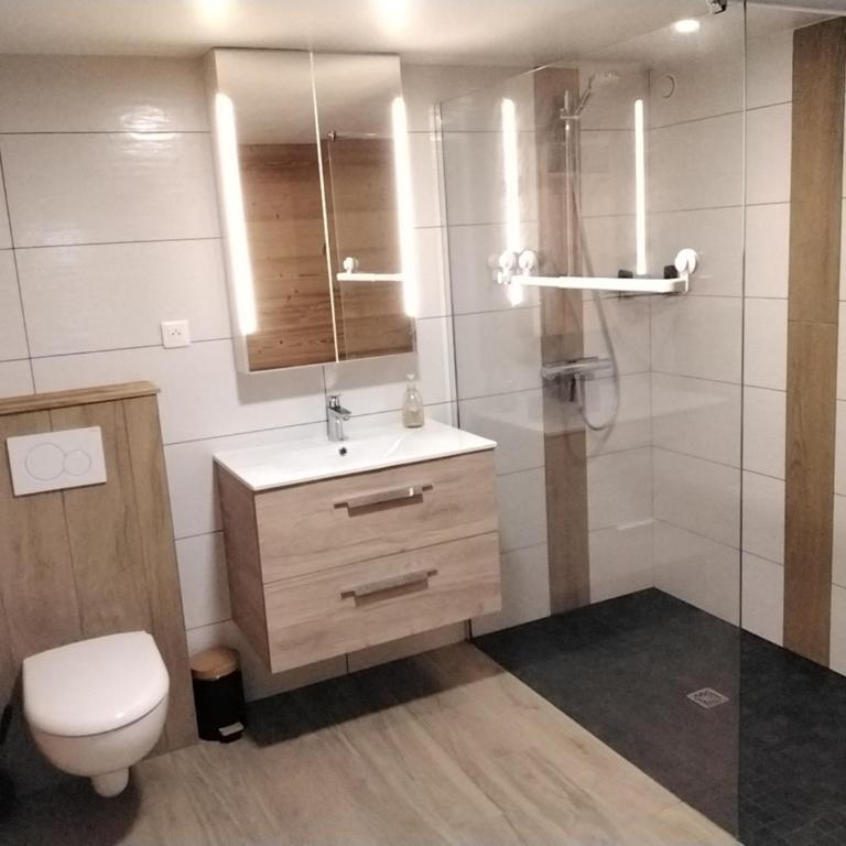 Gite 'chez Cocotte' - Maison 4 Chambres - 4