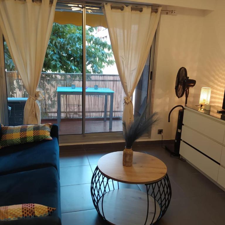 Vieux-Port: Climatisé + Balcon - Studio Standard - 2
