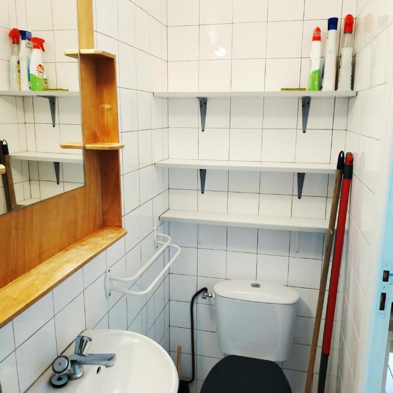 Chez Leslie et Vincent : logements climatisés avec parking privatif - Apartment mit 1 Schlafzimmer - 2