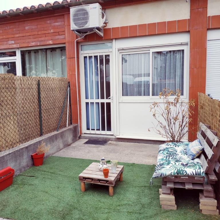 Chez Leslie et Vincent : logements climatisés avec parking privatif - Apartment mit 1 Schlafzimmer - 5