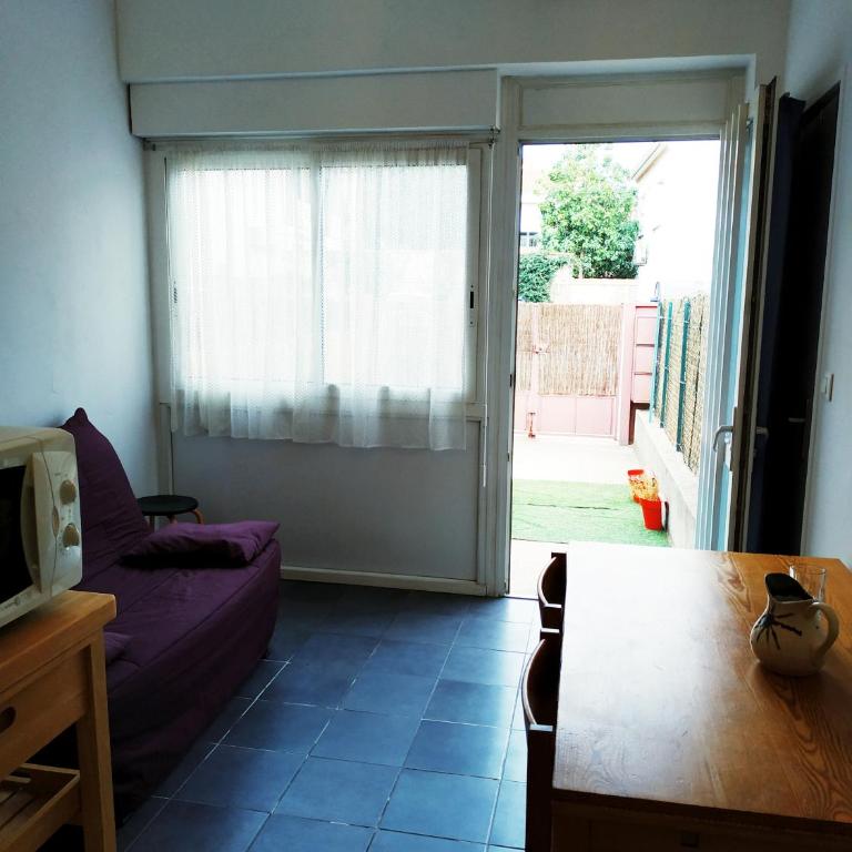 Chez Leslie et Vincent : logements climatisés avec parking privatif - Apartment mit 1 Schlafzimmer - 8