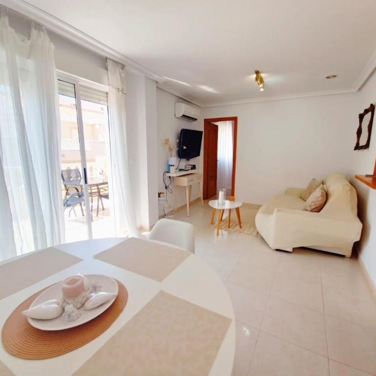 The Prestige Torrevieja Ático con Barbecoa - One-Bedroom Apartment - 3