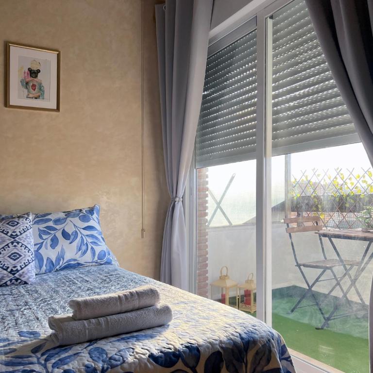 Apartamento Triana con vistas - Aloha Sevilla - Estudio con balcón - 3
