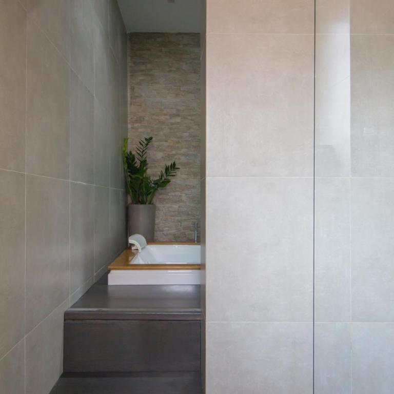 SiSTO18 - Double Room with Spa Bath - 22