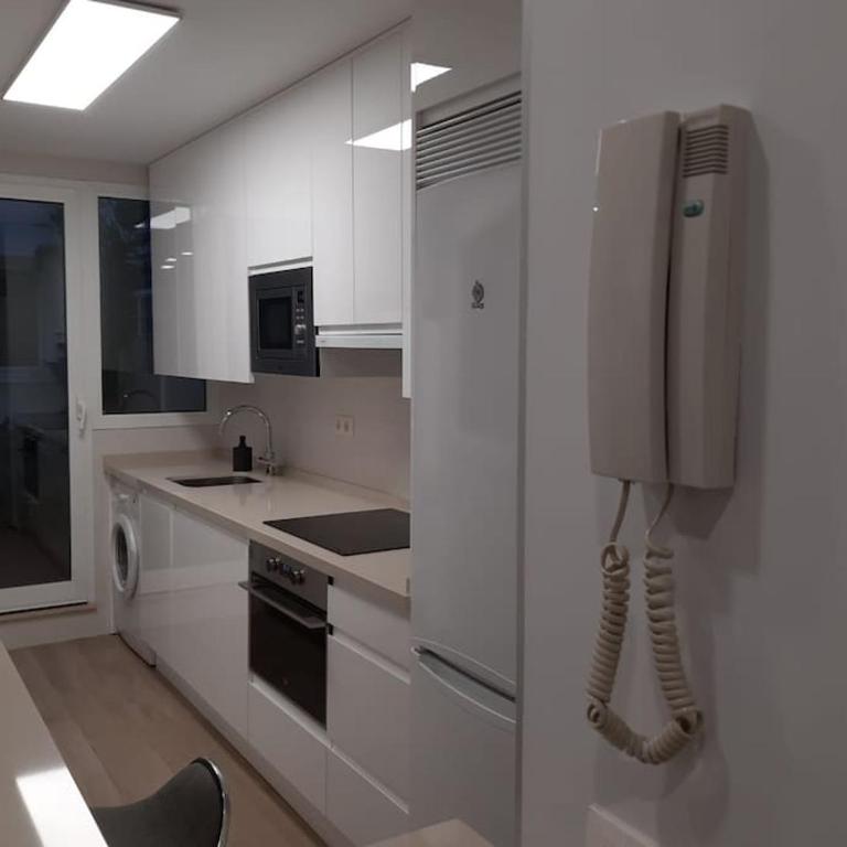 NUEVO-LUMINOSO Y MODERNO. Parking gratis!! - Apartamento de 2 dormitorios - 11