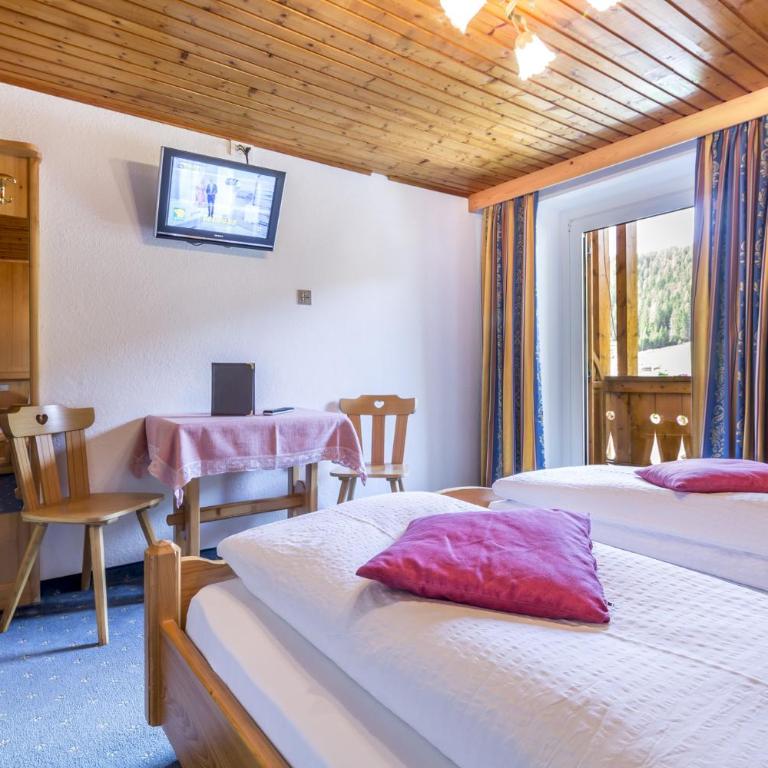 Garni Jasmin - Standard Double Room - 2