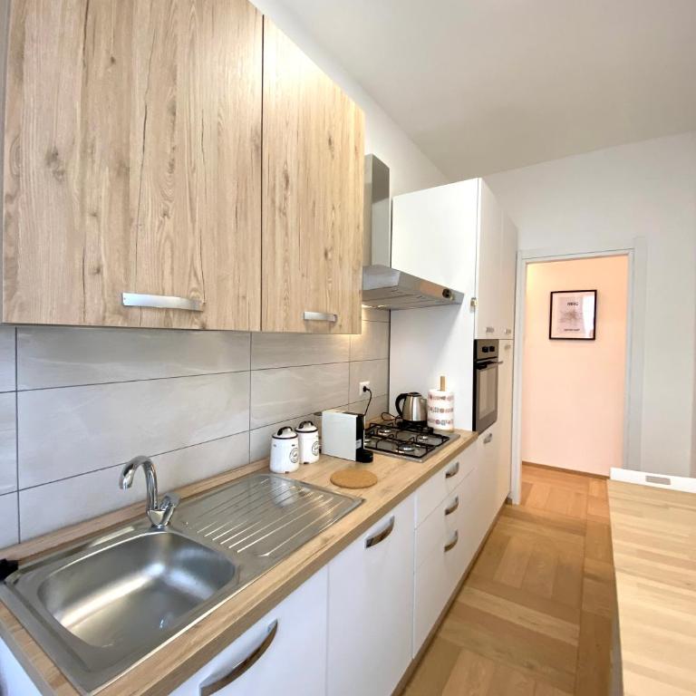 Faenza 18, a cozy apartment - Appartamento - 5