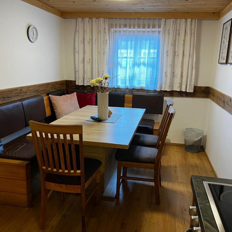 Unterlettlhof - Apartamento de 2 dormitorios con balcón - 18