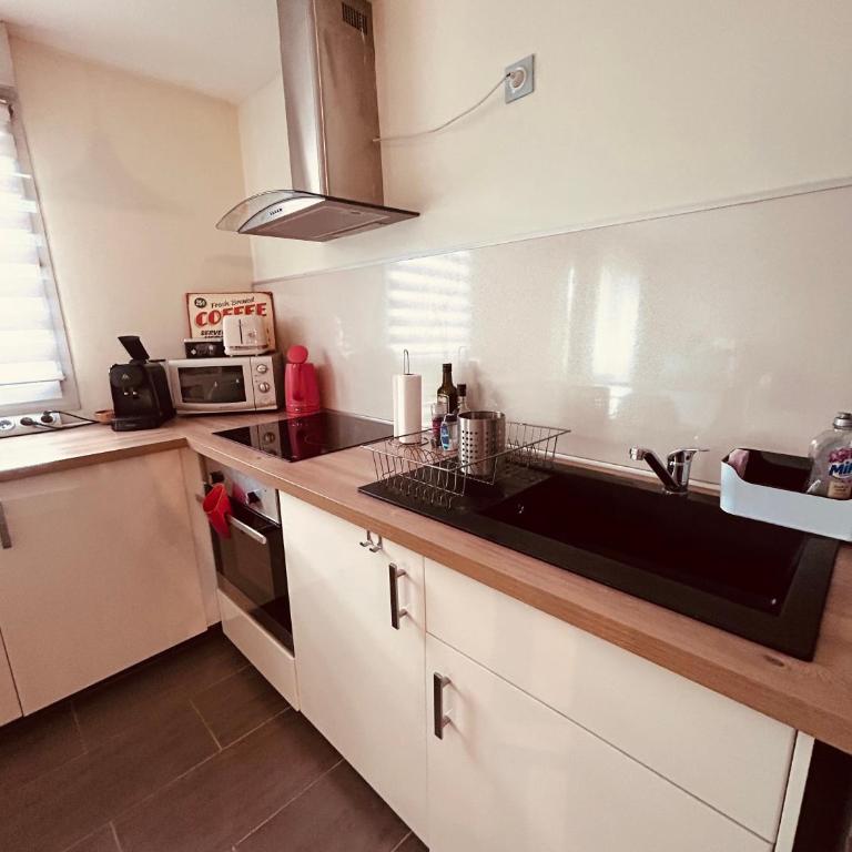 Cocon Urbain - avec parking privé gratuit - Appartamento con 1 Camera da Letto - 7
