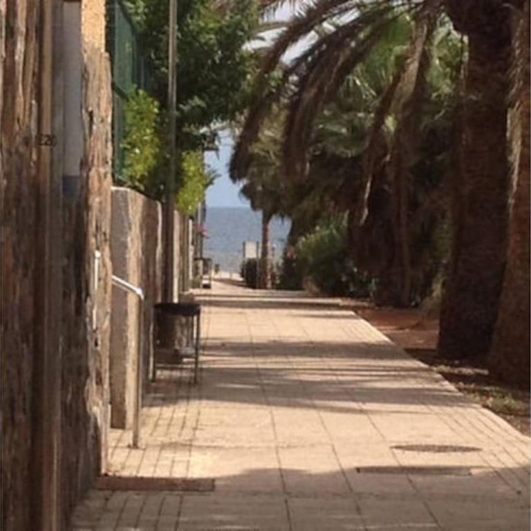 Apartamento junto a la playa - Two-Bedroom Apartment - 27