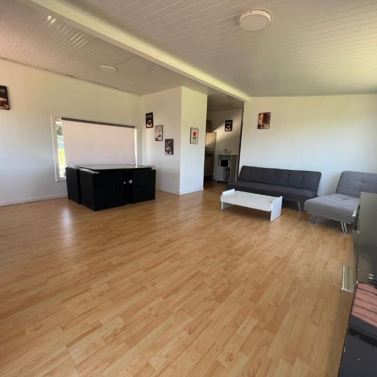 Casa shalet completa para 6 personas - Three-Bedroom House - 12