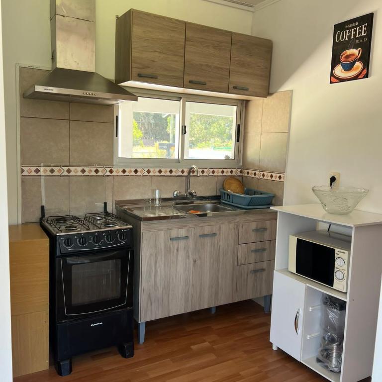 Casa shalet completa para 6 personas - Three-Bedroom House - 20