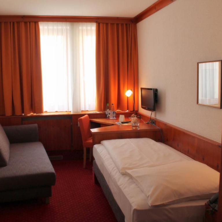 Steichele Hotel & Weinrestaurant - Chambre Simple - 9