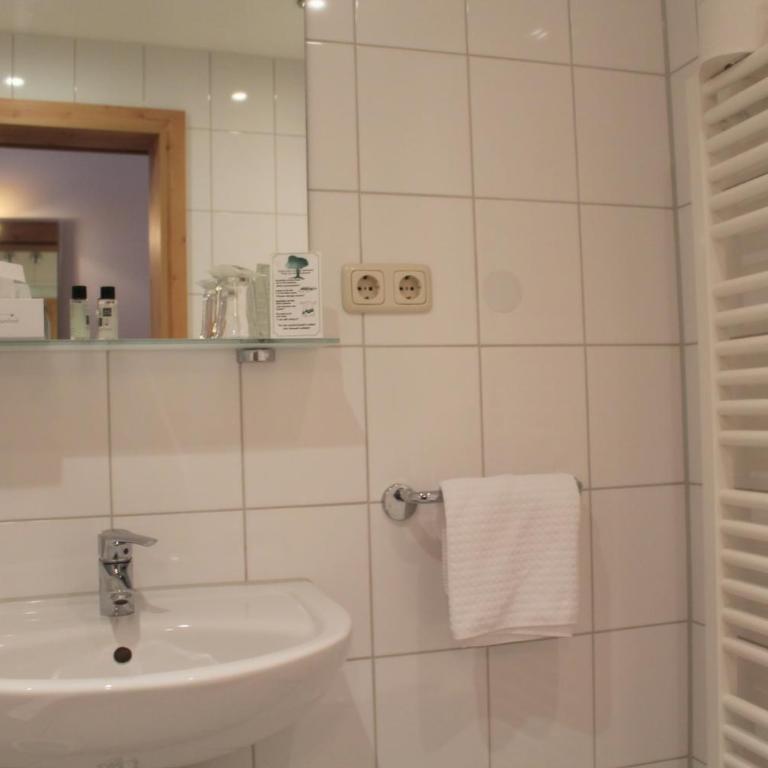 Steichele Hotel & Weinrestaurant - Chambre Simple - 7