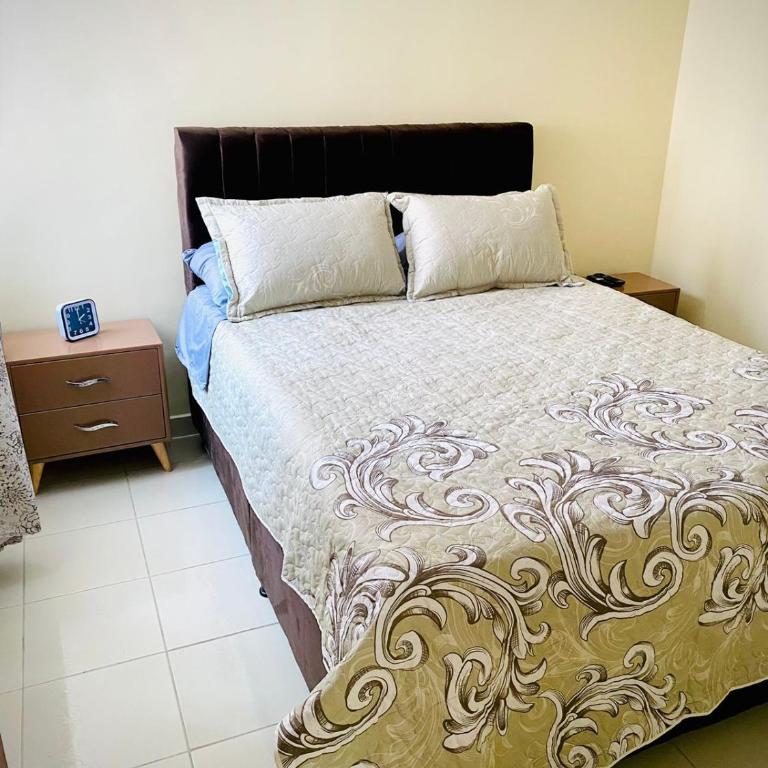 Apartamento Madrid cund - Three-Bedroom Apartment - 11